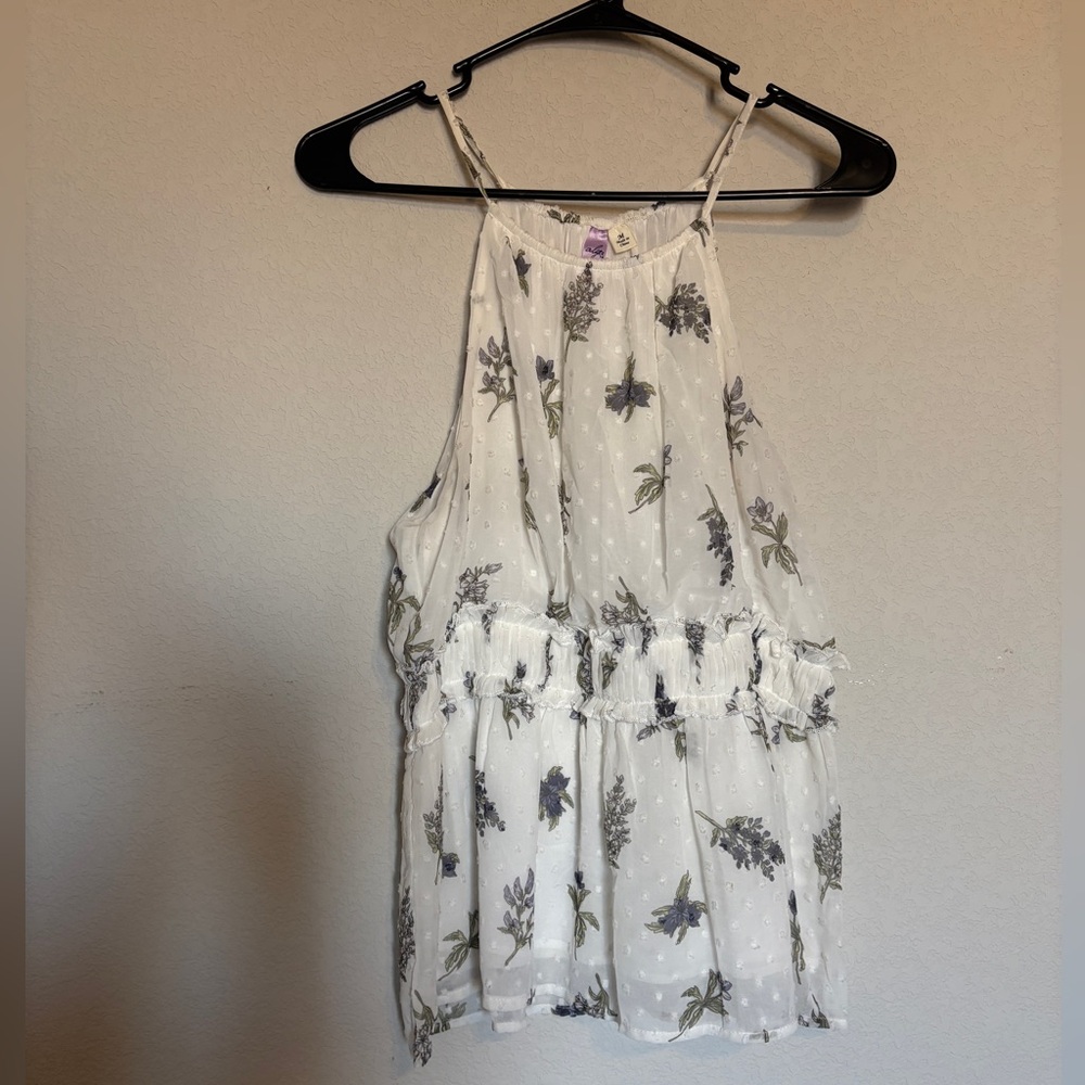 3/$15 Alya White Floral Sleeveless Blouse